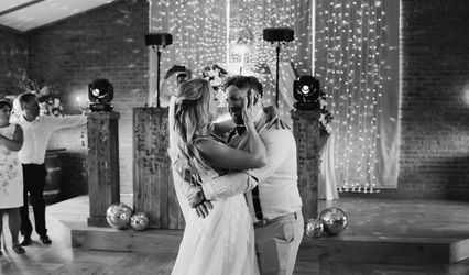 Dancefloor DJs and Events