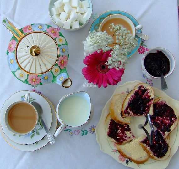 Lily and Rose Vintage China Hire