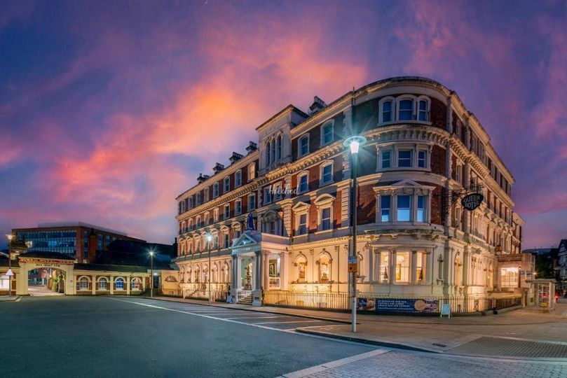 The Queen at Chester Hotel | Premier Collection by Best Western