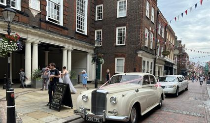 Amandas Wedding Car Hire