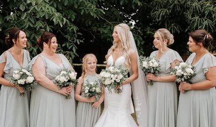 Stephanie V Bridal Hair