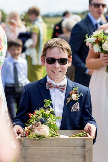 groom outfit hire
