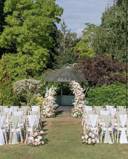 TFB Wedding Flowers by The FlowerWall Boutique