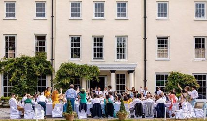 Glansevin Mansion