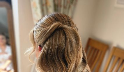 Kelly byron hairdressing