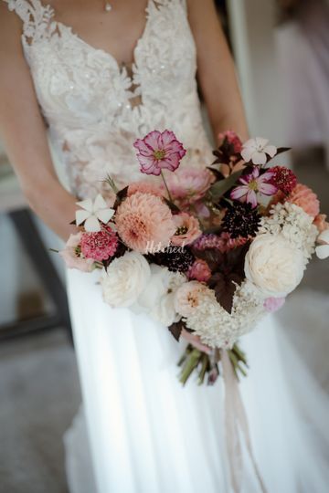 Peach and Peony