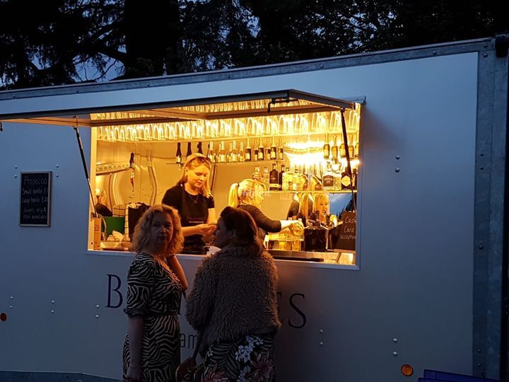 Brambles Mobile Bar - Bar Hire