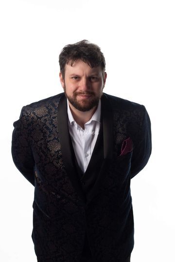 Chris Tennant - Magician & Host