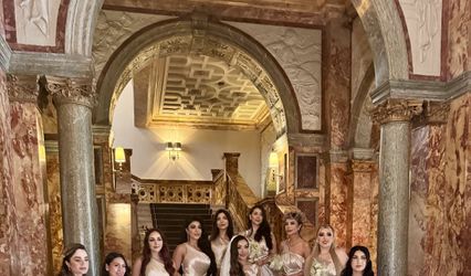 Your Behind-The-Scenes Bestie