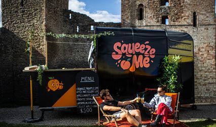 SqueezeMe CLub