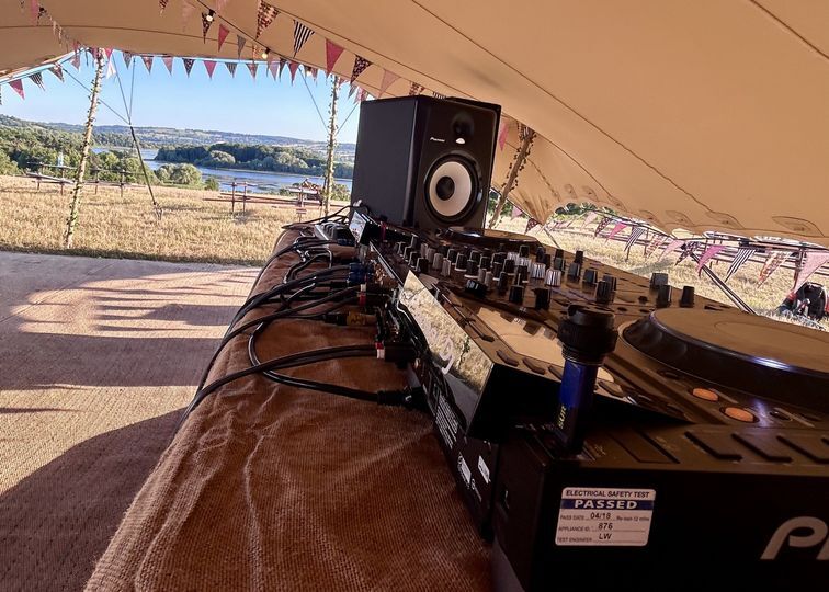 Dj Cloudz