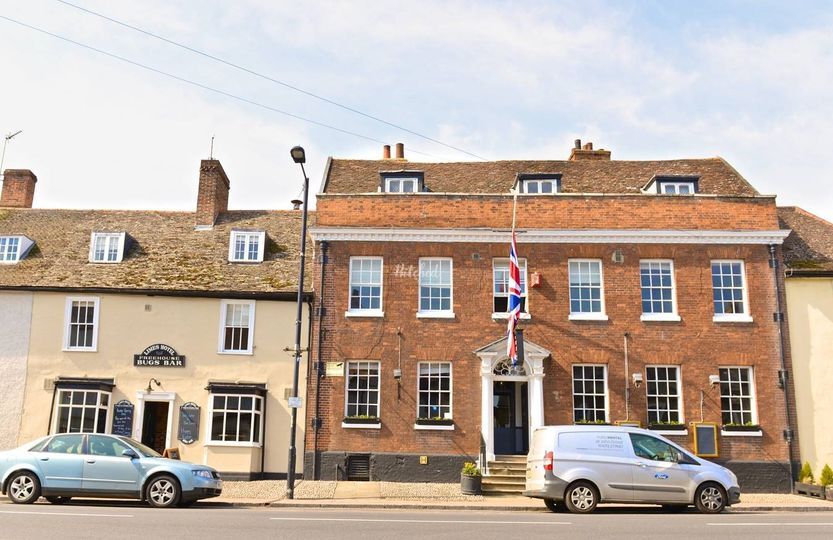 The Limes Hotel