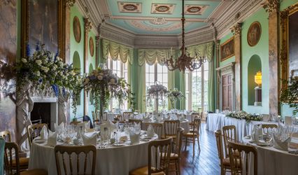 Manor House Flowers Cwmffrwd