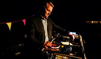 NICK CAMPBELL DJ