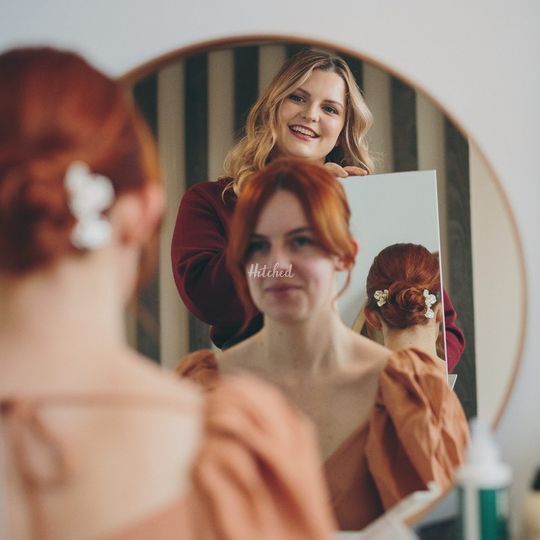 Say Yes Bridal Stylist