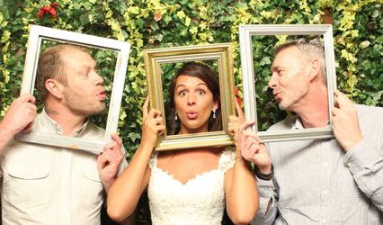 Box Photo Booths