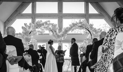 SM Wedding Design & Planning
