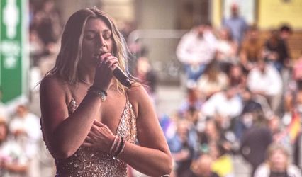 Alexandra Carlos Music