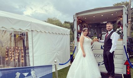 Fizzy Foal Mobile Bar