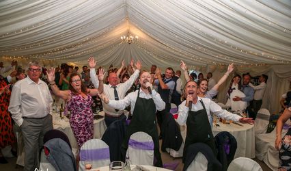 The Sing Along Waiters Ltd