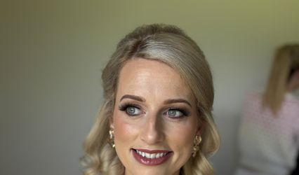 Jennifer Claire Make up Artist 