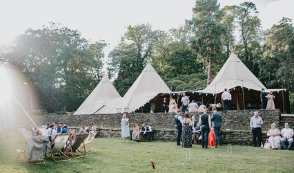 Garden Weddings Tipi Hire