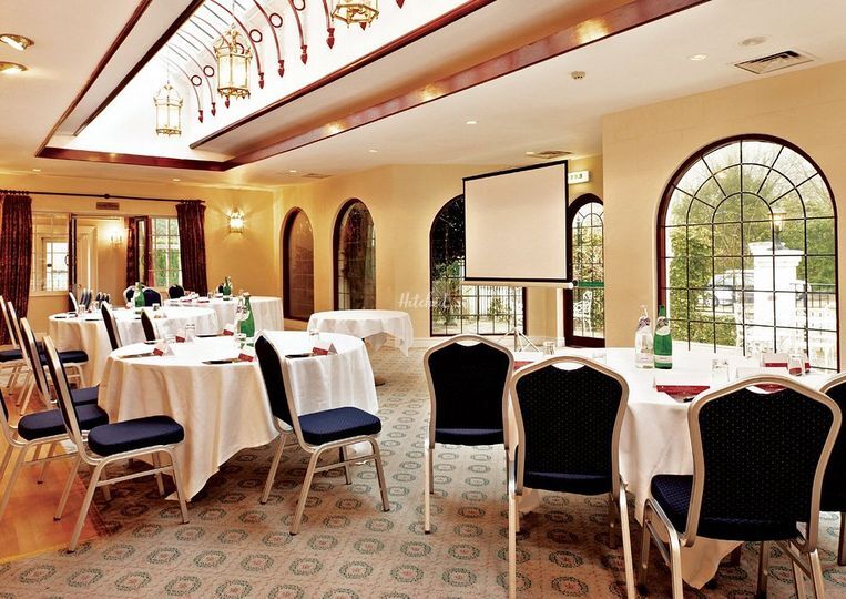 Copthorne Effingham Park Hotel