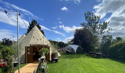 Swan Tipis