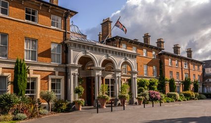 Oatlands Park Hotel