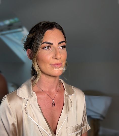 Chloe Hartfield Makeup