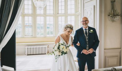 Willow and Bear Floral Design