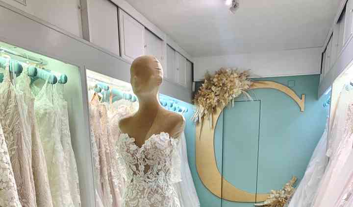 chameleon bridal boutique