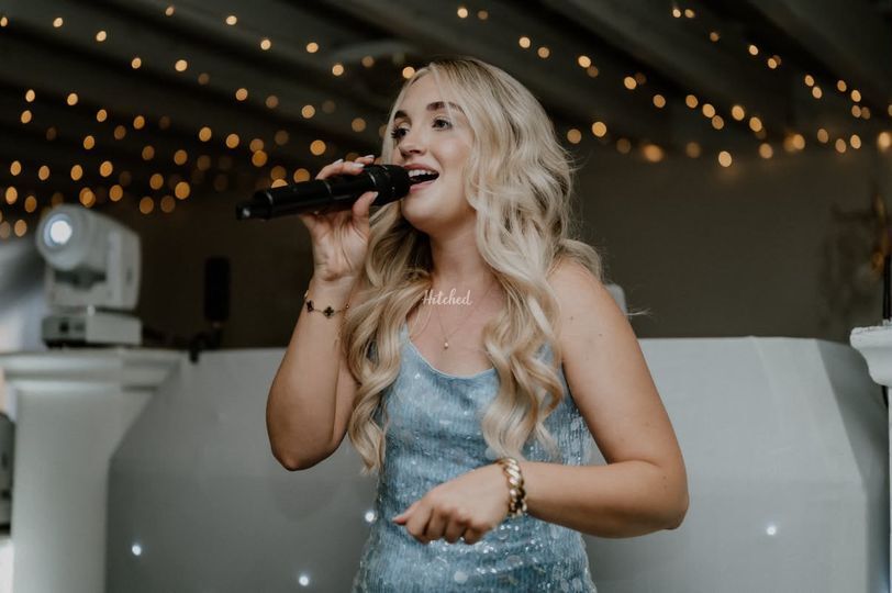 Ellie Louise Music