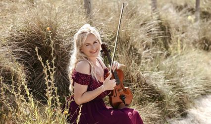 Katherine, Luxury Violinist
