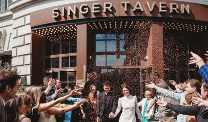 Singer Tavern