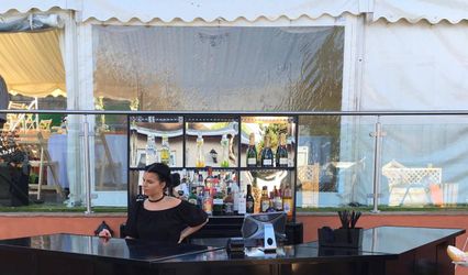Devoted Deluxe - Bar Hire
