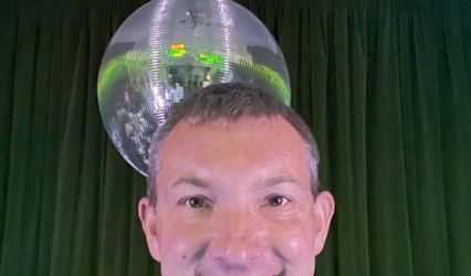 DJ Stu Rogers