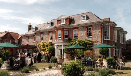 Gildredge Manor