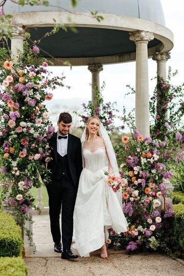 Weddings By Lisa Marie