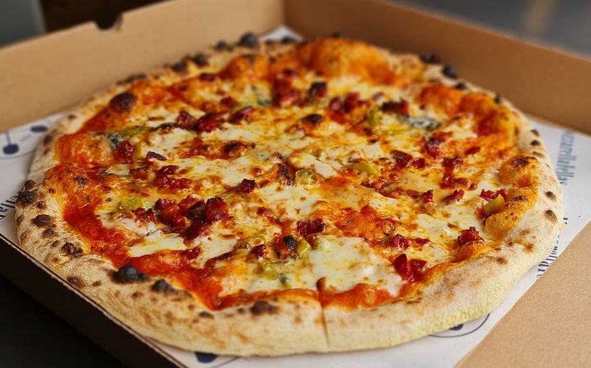 Mozzarella Fellas Pizza Trading