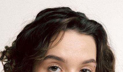 Sam Crosbie - MUA