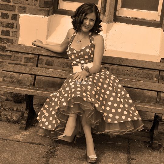 Retro Singer