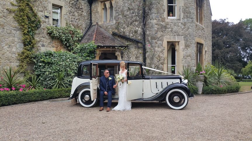 Amanda's Vintage Car Hire