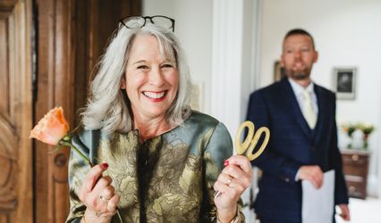 Celebrant Rebecca Bird