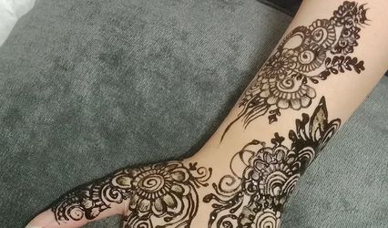 Elegant Henna by Mehak