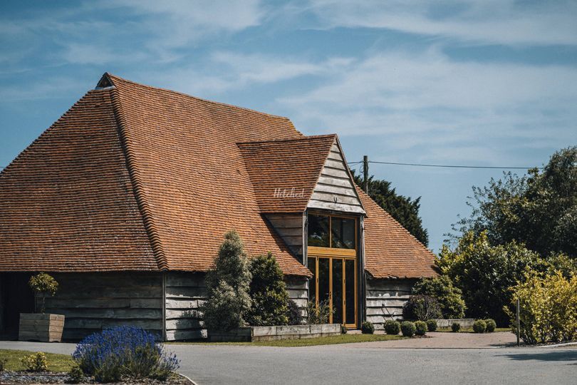 Skylark Country Club