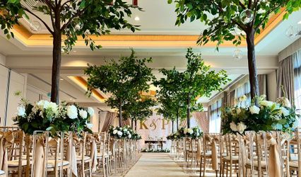 Charm Wedding Studio
