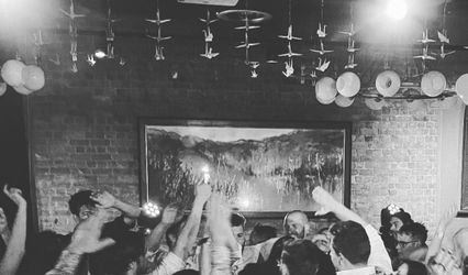 Gower Wedding DJ & Photobooth