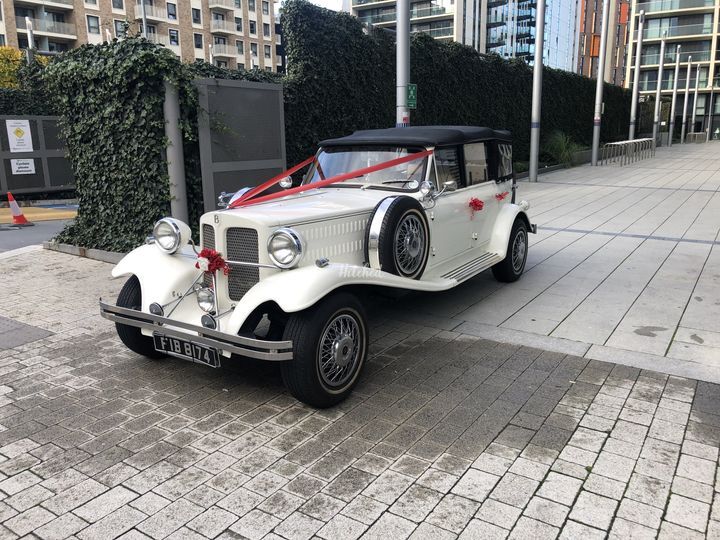 Love Wedding Car Hire