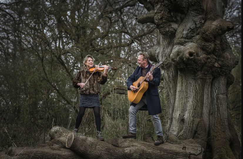 2 of Diamonds - Acoustic Duo